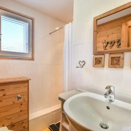Apartment Magnifique Aux Gets - T3 Renove Pour 6 Pers, Proche Centre Et Pistes - Fr-1-685-60
